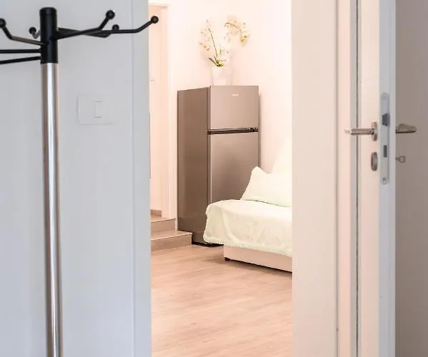 アパート Ovcica With Terrace In *